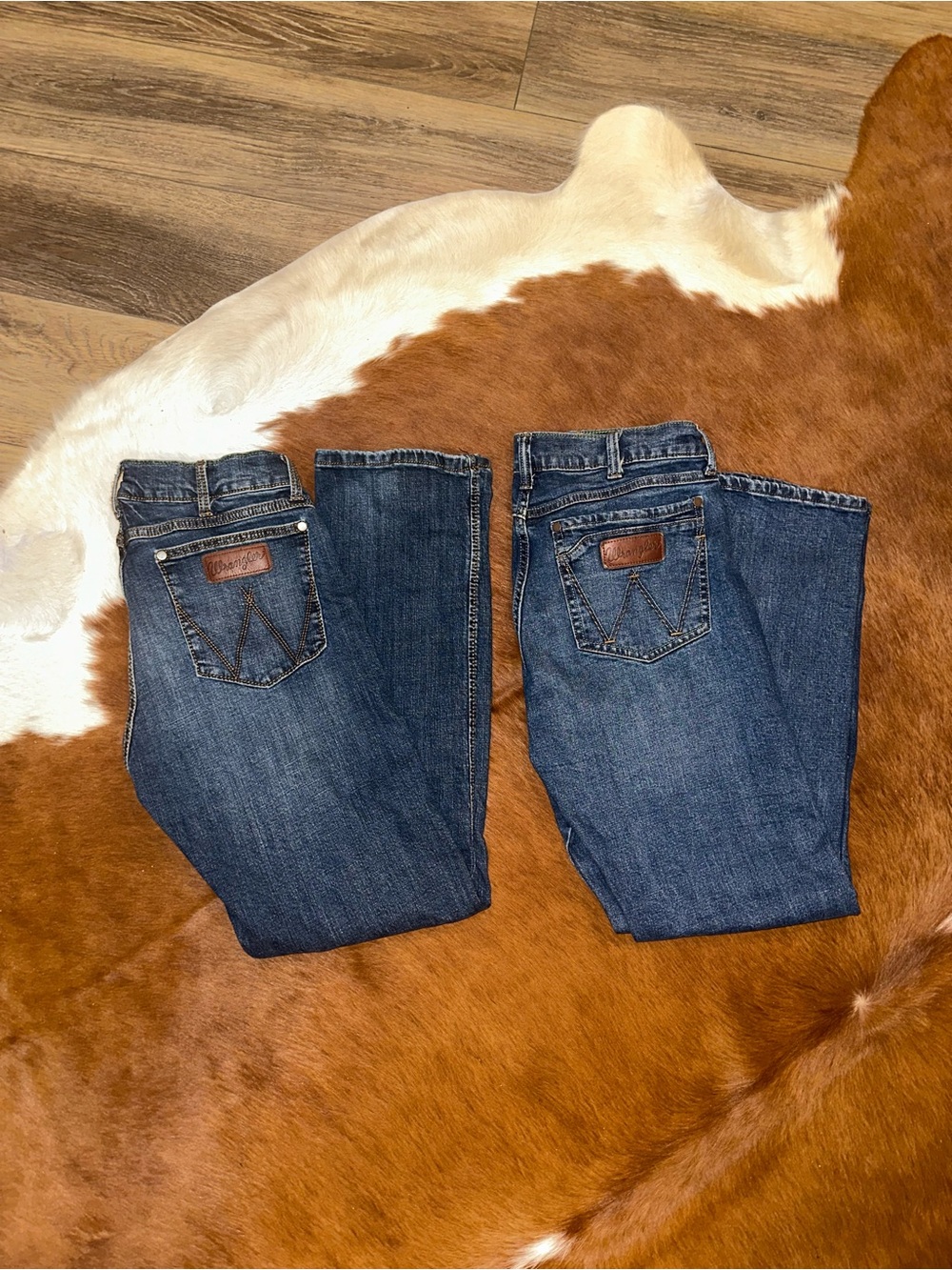 Lot of 2 Men’s Wrangler Retro Slim Straight Jeans 32x32